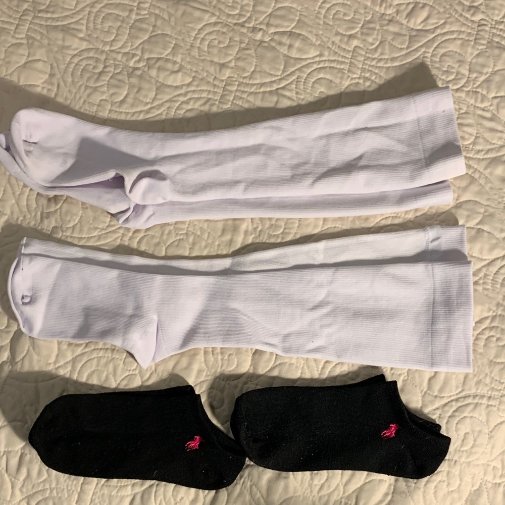 Women’s soccer socks NWOT size S-M